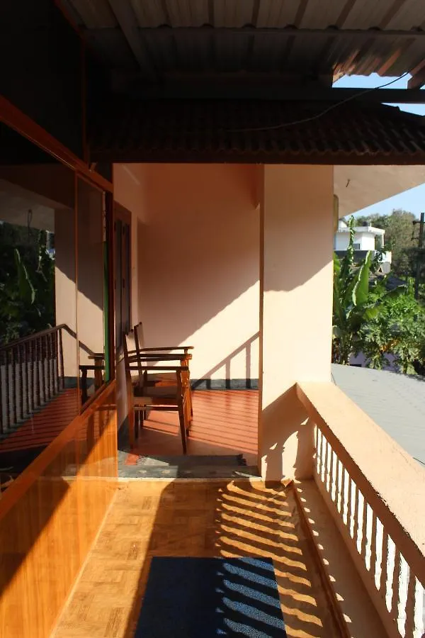 Sankaras Family Homestay Shoranur Villa
